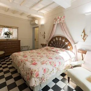 Corte Dei Neri Residenza D'epoca Frühstückspension Florenz
